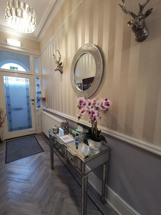 Vale House Bed & Breakfast Southport Ngoại thất bức ảnh